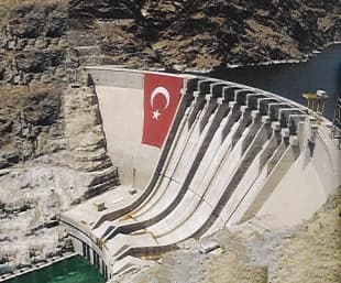 Karakaya Baraj Gölü