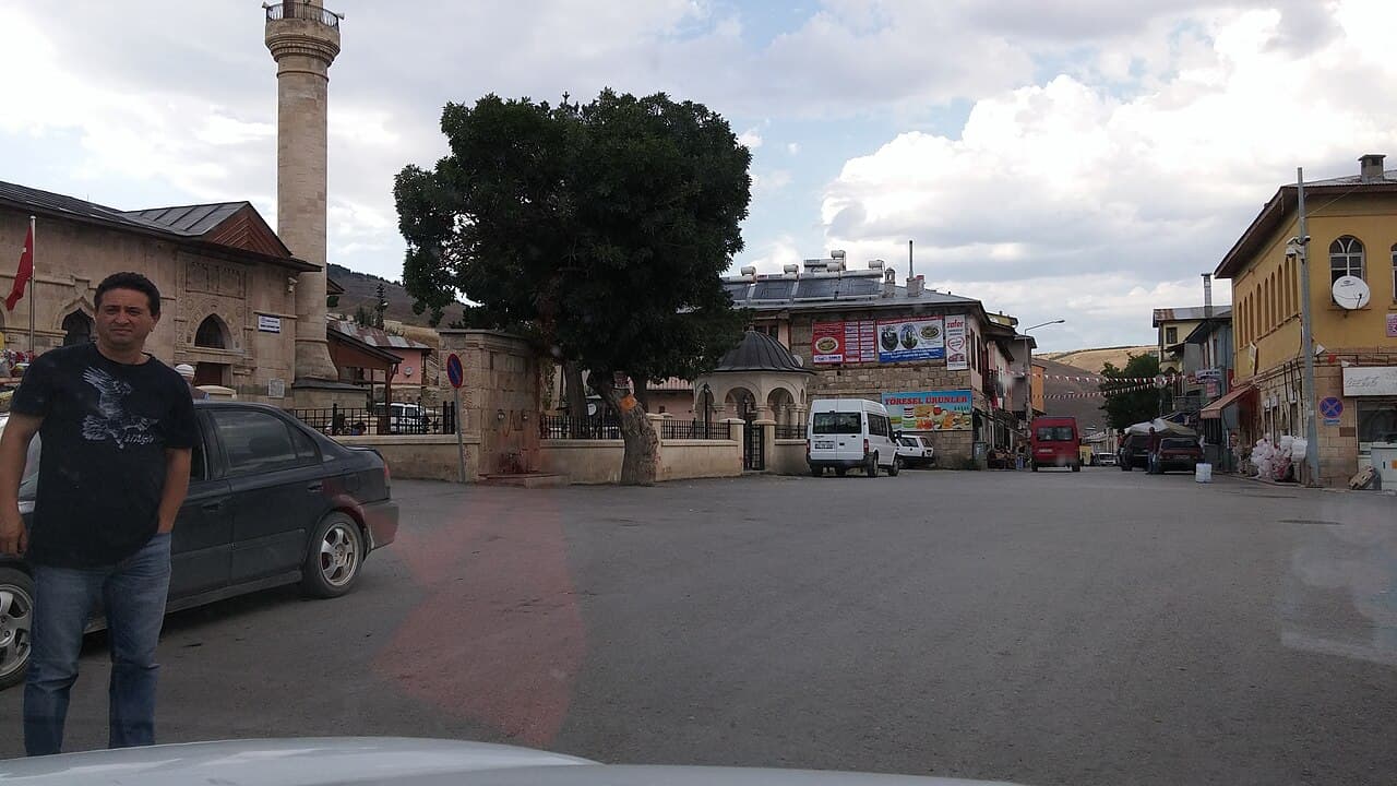 Refahiye