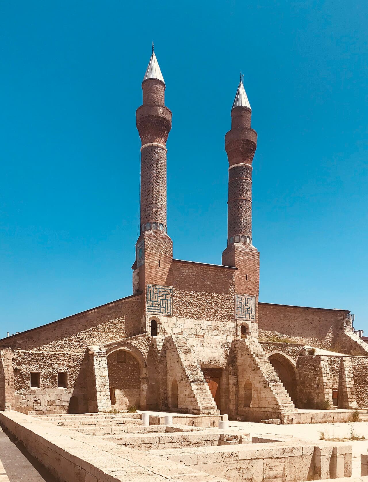Sivas — Selçuklu Medreseleri