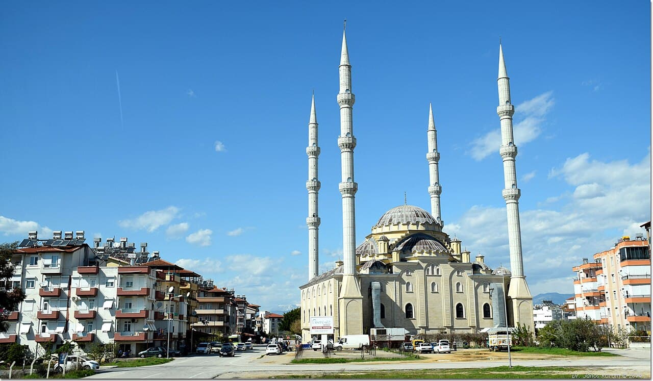 Manavgat (Şelale + Side Opsiyonu)