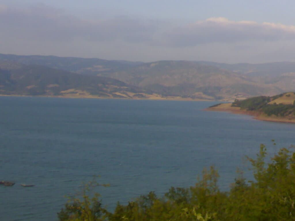 Almus Baraj Gölü
