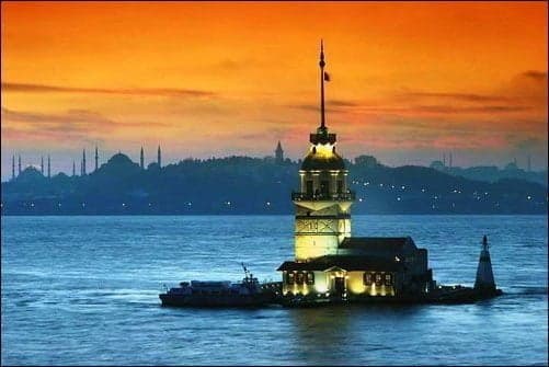 Kız Kulesi Efsanesi