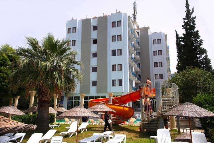 Nuova Beach Hotel İncelemesi