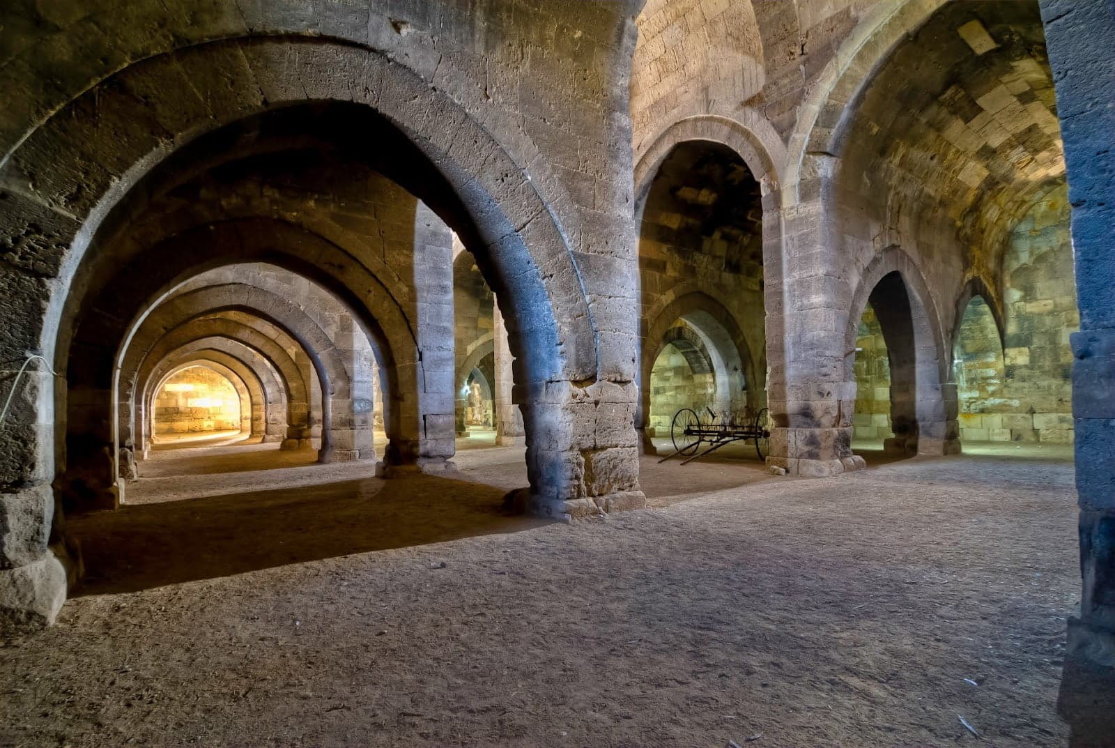 Sultanhanı Resimleri ve Fotoğrafları