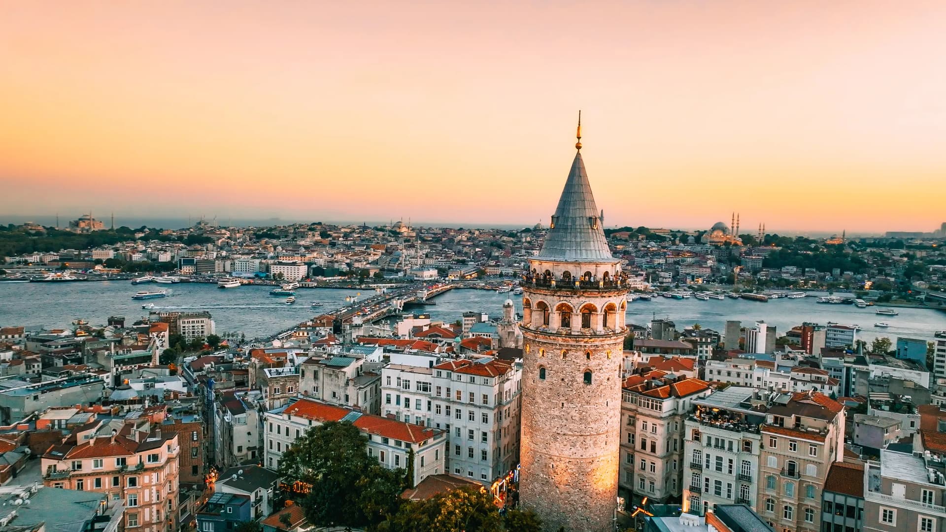 İstanbul İle İlgili Özlü ve Güzel Sözler