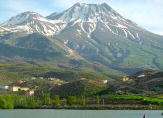 Hasandağı’nda Yamaç Paraşütü Yapılır mı?